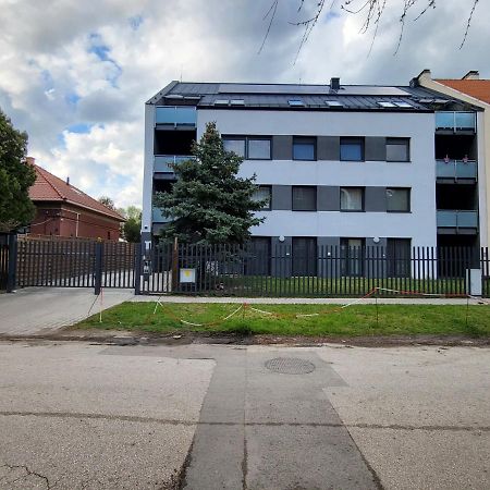 Tisza River Apartman Szeged Eksteriør billede