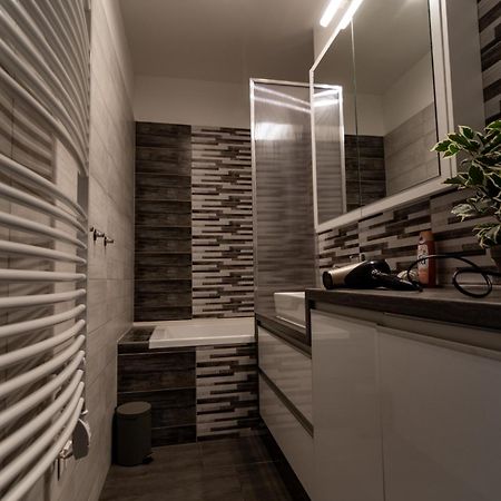 Tisza River Apartman Szeged Eksteriør billede