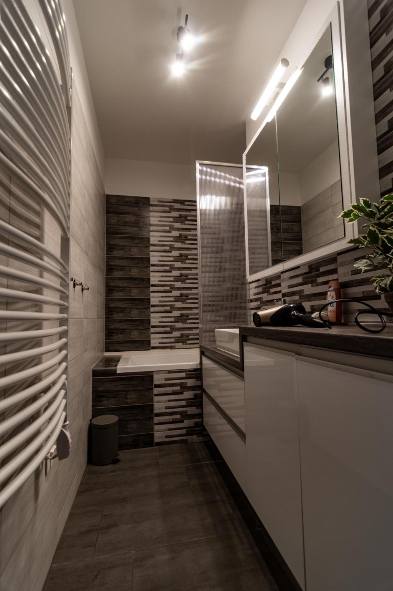 Tisza River Apartman Szeged Eksteriør billede